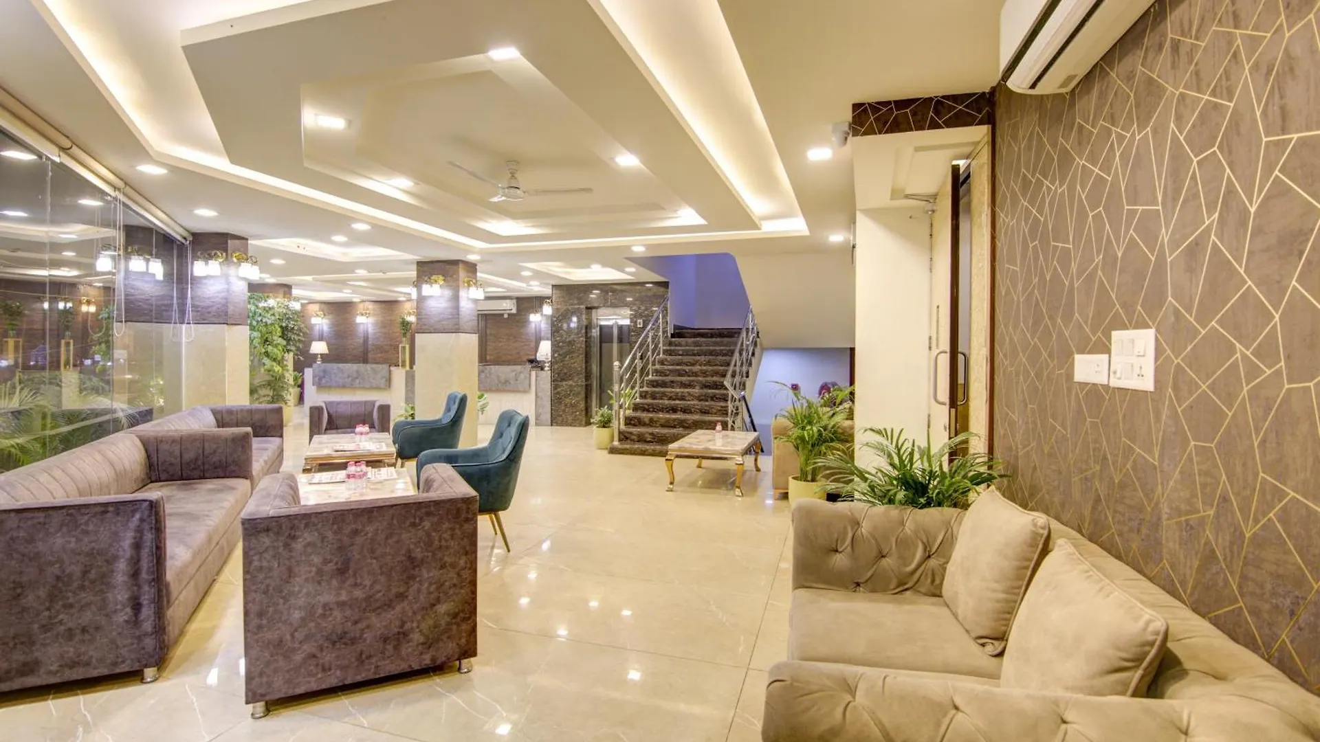 ****  Hotel Park Tree - Igi Airport A Unit Of Prithvi Palace New Delhi India